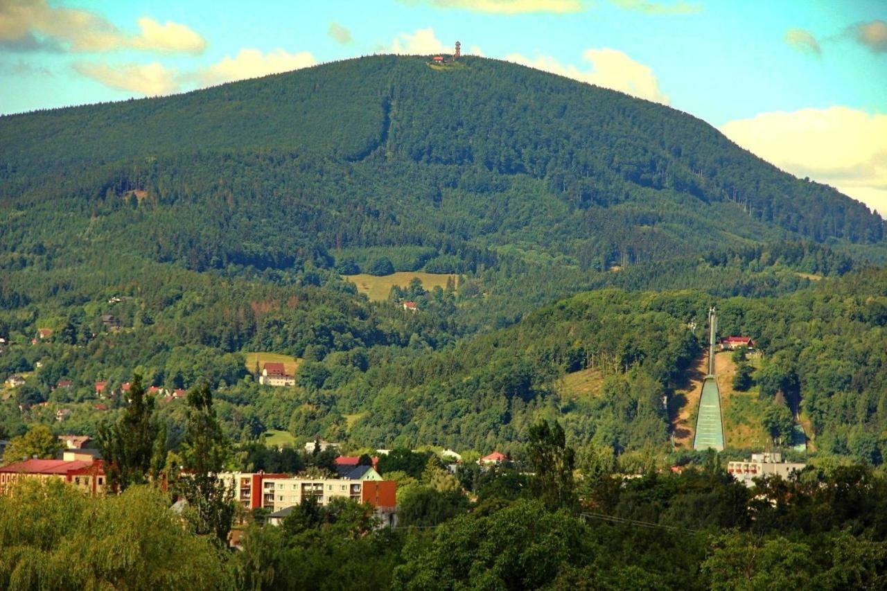 V Prirode Na Okraji Frenstatu Pod Radhostem Leilighet Frenštát pod Radhoštěm Eksteriør bilde